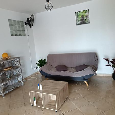Chez Kelly Et Nicolas, Le Paradis De Sofaia Sainte-Rose Buitenkant foto